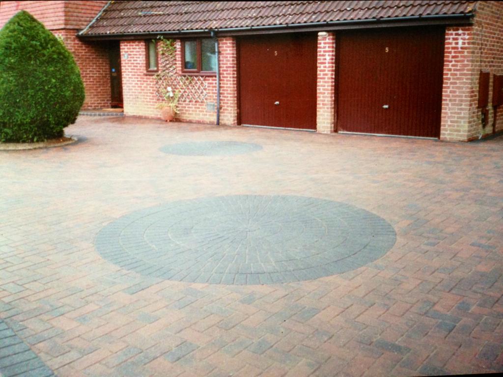 Block paving driveway project in Haslemere, Surrey — project 5