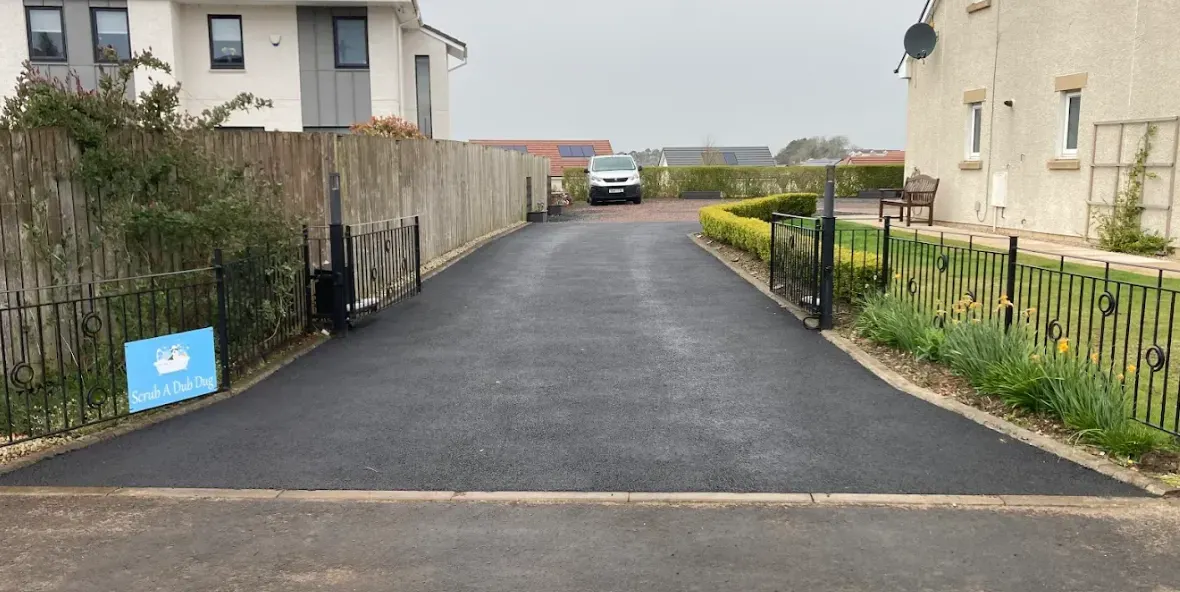 Tarmac driveway installation in Haslemere, Surrey